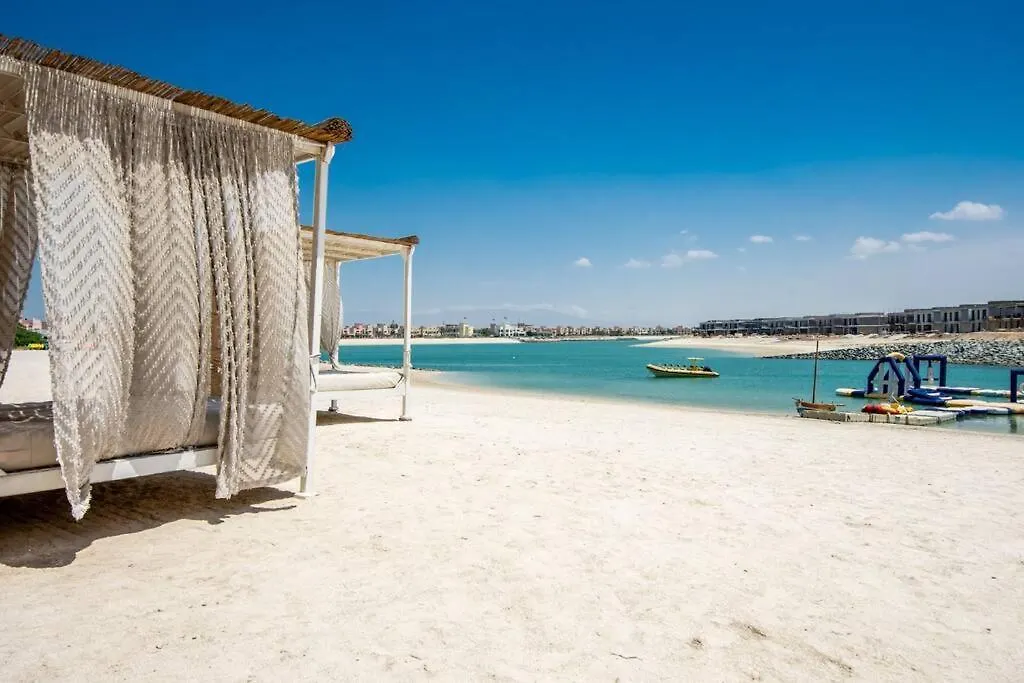 Ocean Breeze Retreat Apartment Ras al-Khaimah