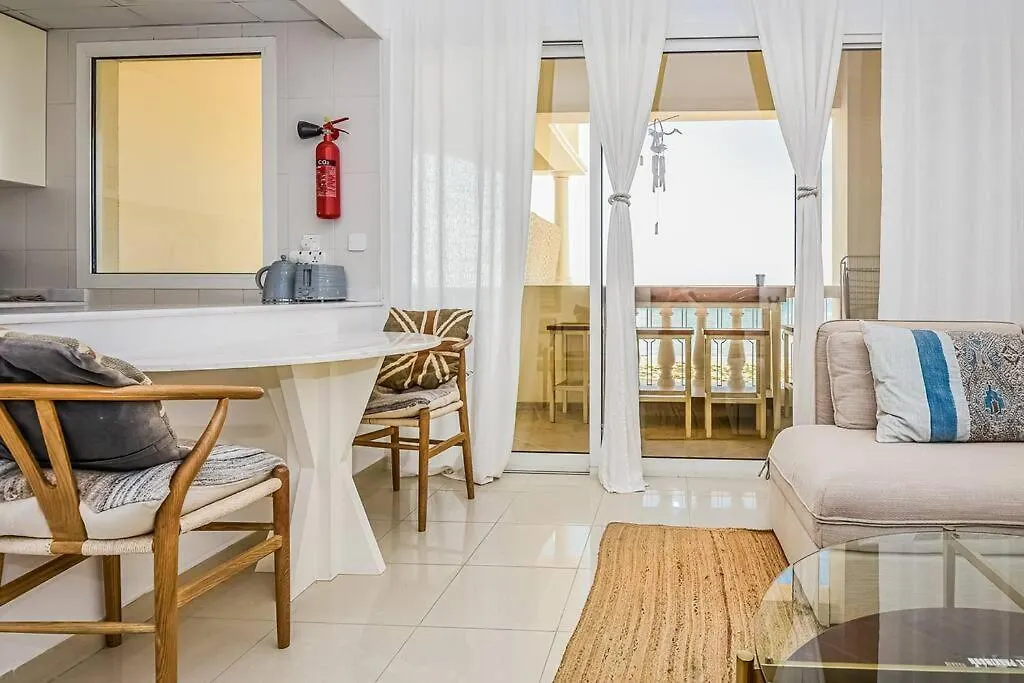 Ocean Breeze Retreat Apartment Ras al-Khaimah